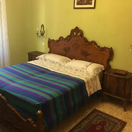 Locazione Turistica Sole בית הארחה